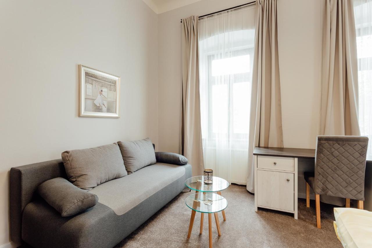 Botanicky Dvor Aparthotel Banská Štiavnica Екстериор снимка