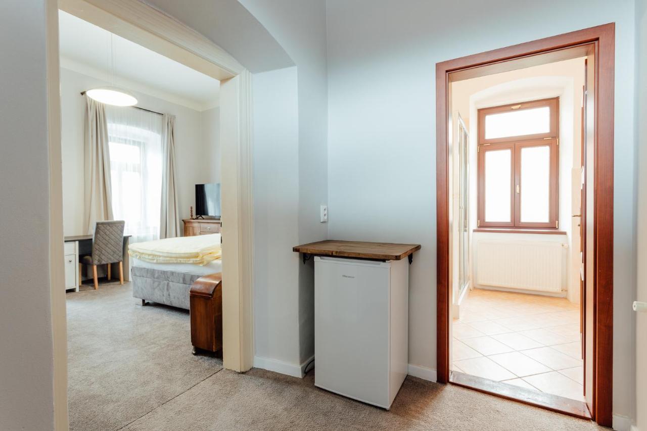 Botanicky Dvor Aparthotel Banská Štiavnica Екстериор снимка