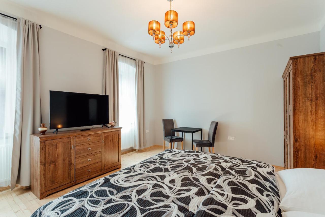 Botanicky Dvor Aparthotel Banská Štiavnica Екстериор снимка