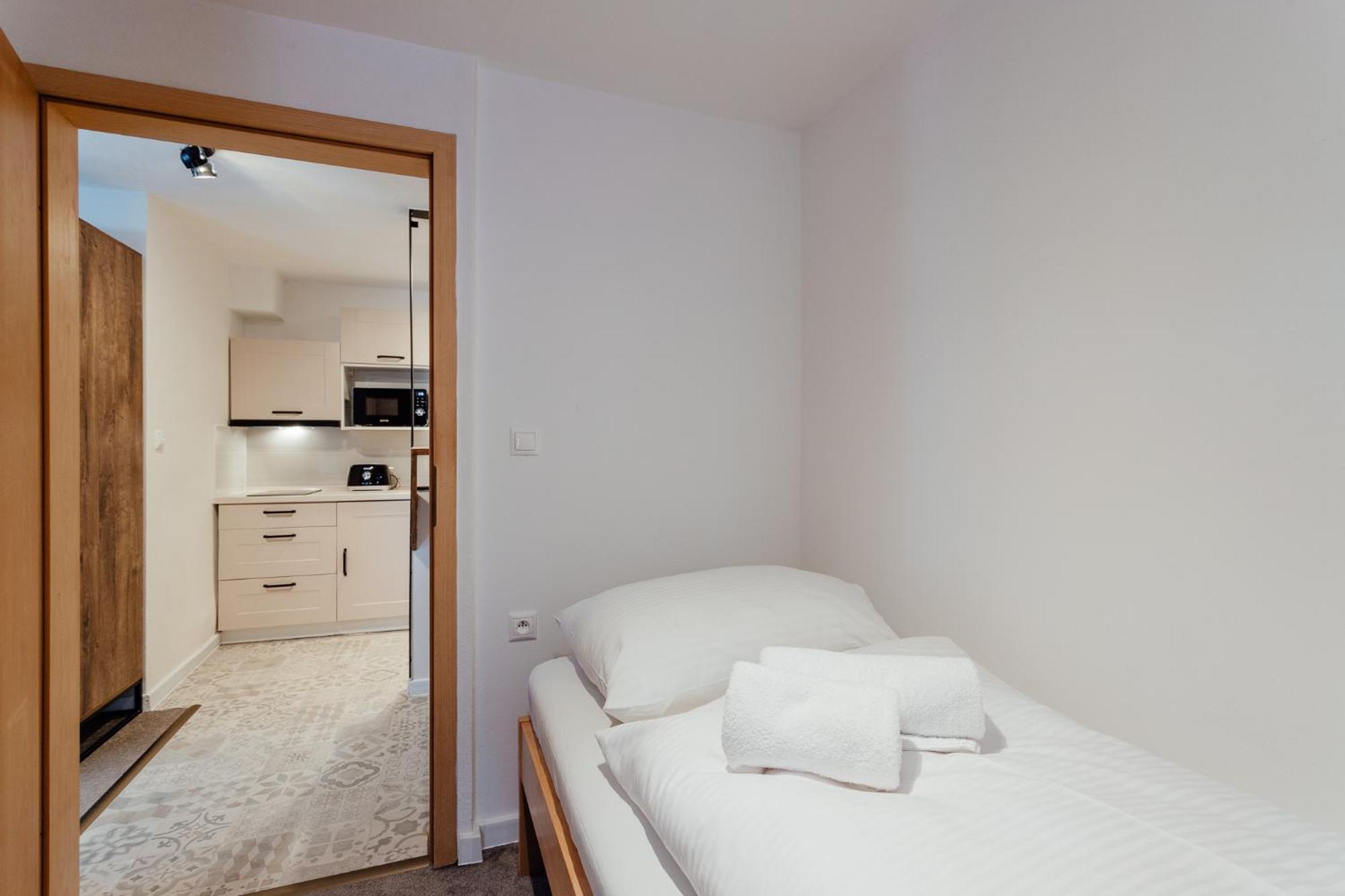 Botanicky Dvor Aparthotel Banská Štiavnica Екстериор снимка