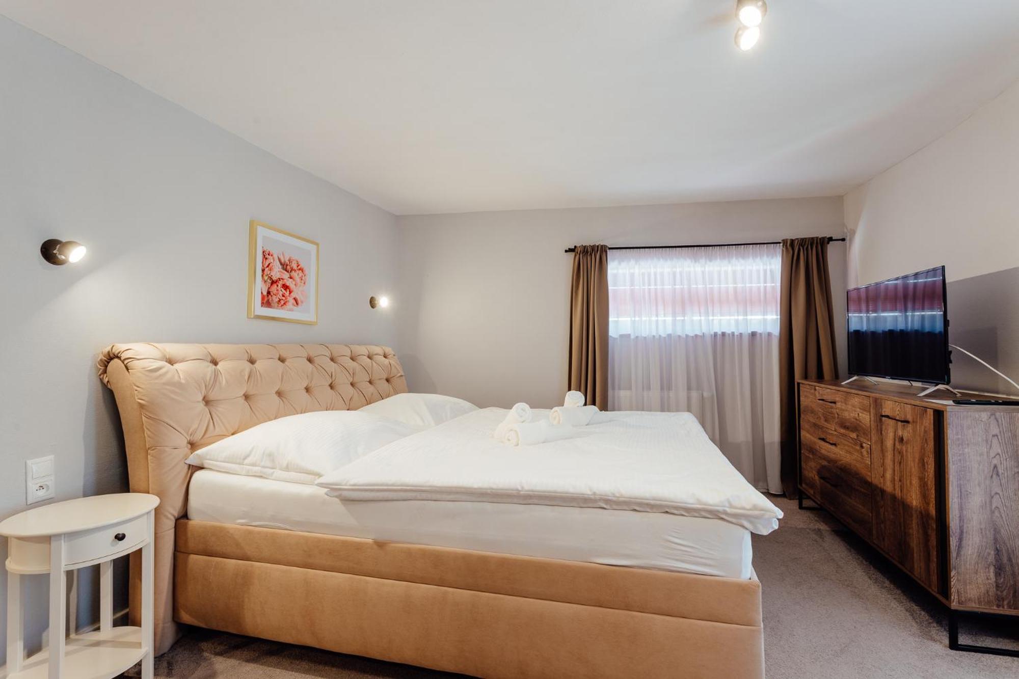 Botanicky Dvor Aparthotel Banská Štiavnica Екстериор снимка